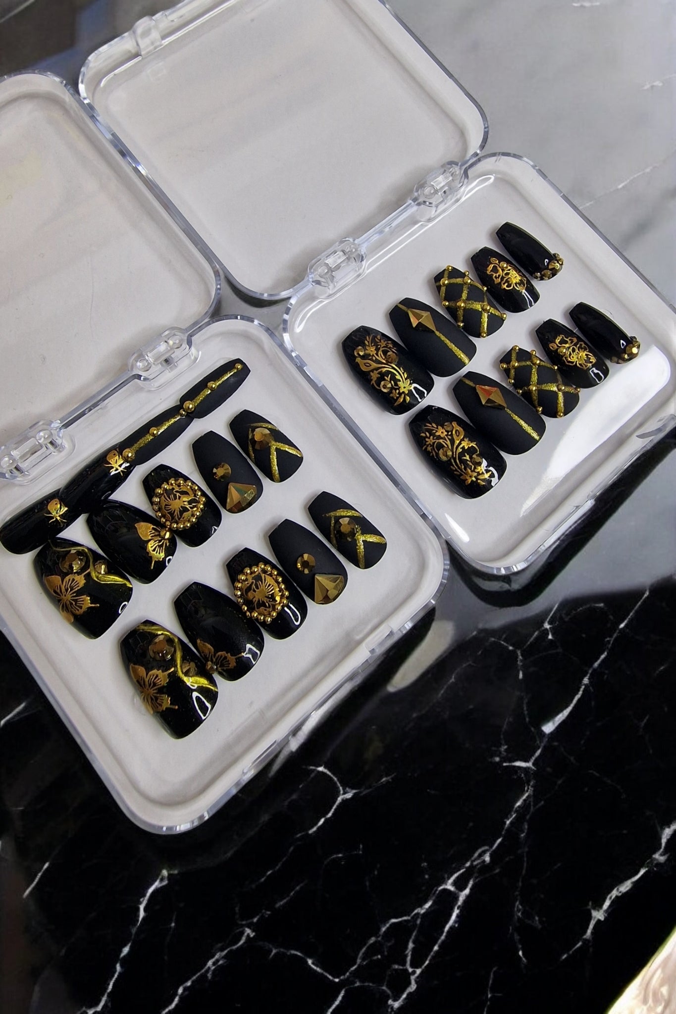 AR Hand Painted Press On Nails